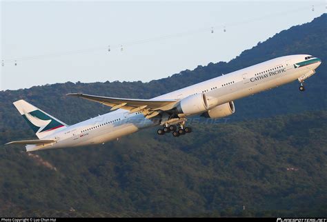 B KQP Cathay Pacific Boeing 777 367ER Photo By Luo Chun Hui ID 816150