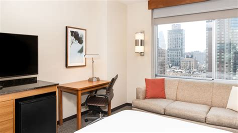 Photos & Reviews | Hyatt Place New York/Midtown-South