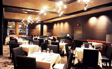 Best Pictures of Old Homestead Steakhouse in Las Vegas | UrbanDaddy