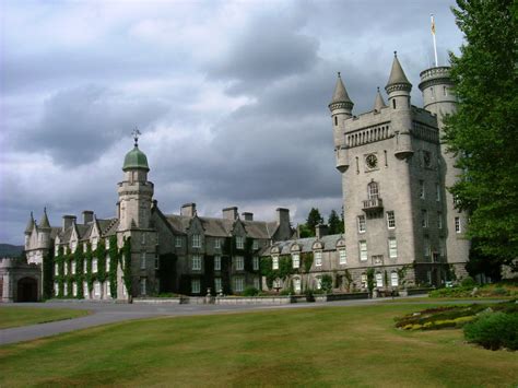 Balmoral Castle - Masquerade Wallpaper (12708510) - Fanpop