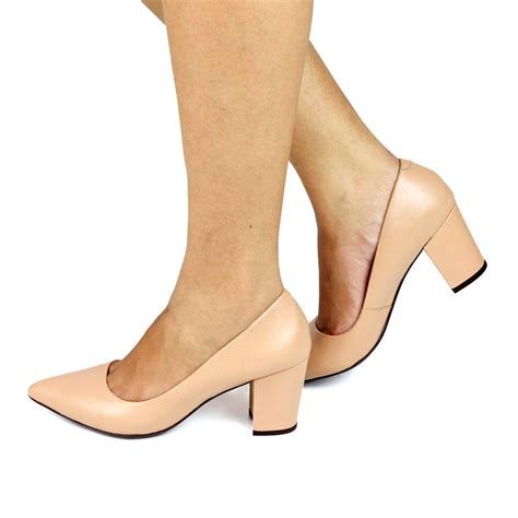 Scarpin Couro Salto Bloco Nude