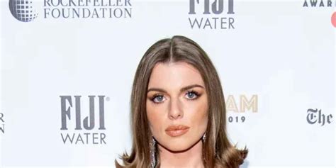 Julia Fox Net Worth Story: From Struggling Artist to Hollywood