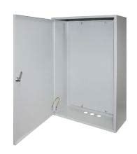 Металлический ящик с розетками