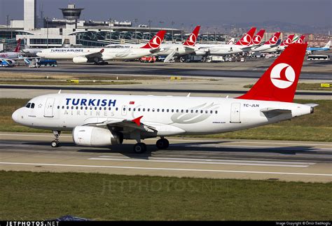 Tc Jln Airbus A Turkish Airlines Mr Sadikoglu Jetphotos