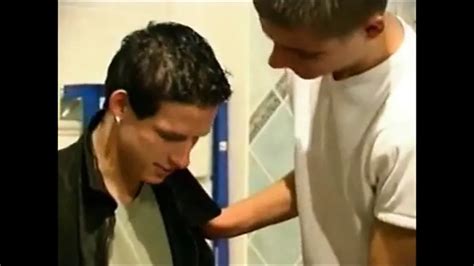 Video Porno Gay L Idraulico Gratis XHamster