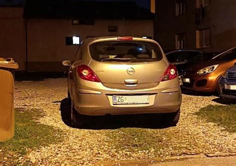 Slobodna Dalmacija Zagrepčanin došao u Split i parkirao nasred