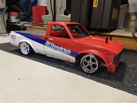 Solid axle Sakura d5 drift build : r/rccars