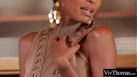 Interracial Sexpots Indulge In Wet Pussy Licking Before Ebony Goddess Grinds On Her Gf S Face