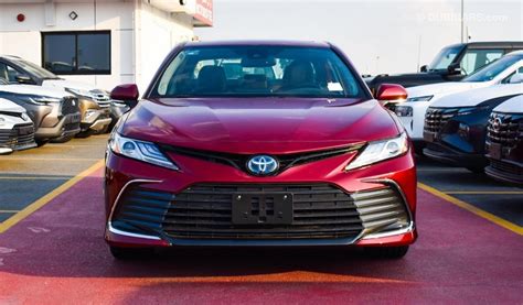 New Toyota Camry XLE HYBRID 2022 for sale in Dubai - 567102