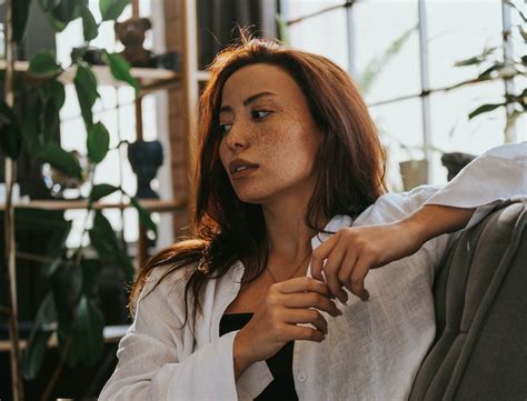 How Often You Suffer Heartbreak, Based On Your Birth Order – Collective