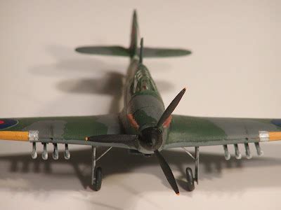 Airfix Hawker Hurricane Mk IV R P FINISHED Page 4 The