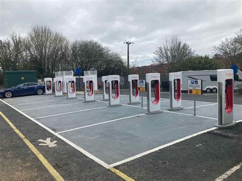 Travel analysts explain the importance of the major ferrybridge services 2