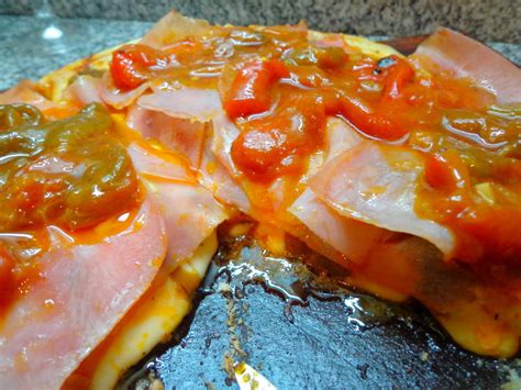 Pizza De Jam N Y Morrones Asados A La Parrilla Recetas Y Cocina