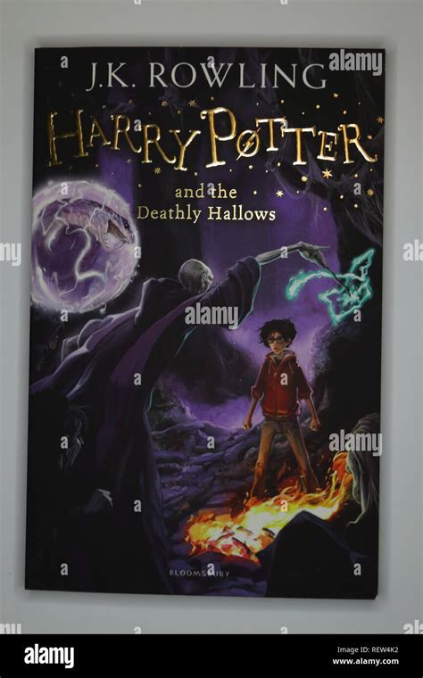 Harry Potter Book Cover Clip Art Harry Potter And The Deathly Hallows