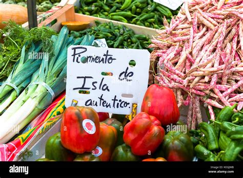 shopping  markets  spain  res stock photography  images alamy