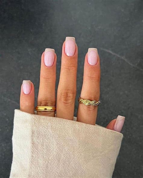 20 Nude Nageldesigns alles andere als gewöhnlich sind
