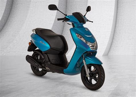 Motorrad Vergleich Peugeot Kisbee T Active Vs Peugeot Streetzone Naked