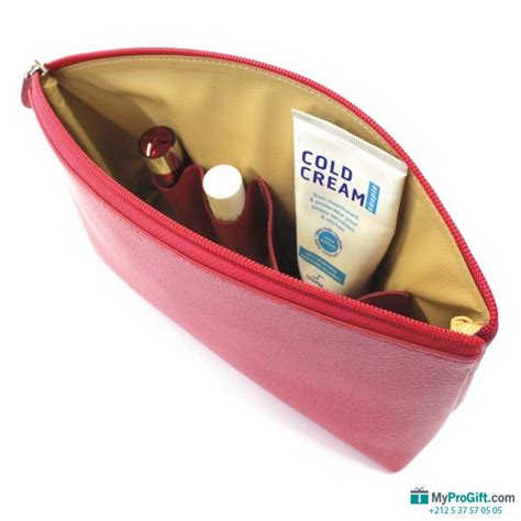 Trousse De Voyage