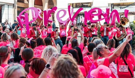 Treviso in rosa oltre 10 mila donne invadono la città