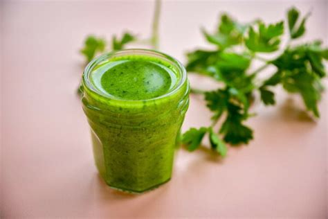 Зеленое масло из петрушки — легкий способ придать блюду яркий вкус ...