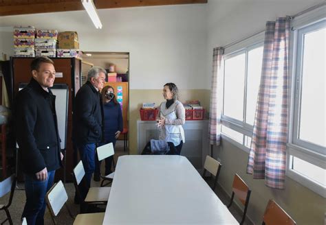 Gay recorrió obras realizadas en la escuela Nº52 la inversión superó los 25 millones de pesos