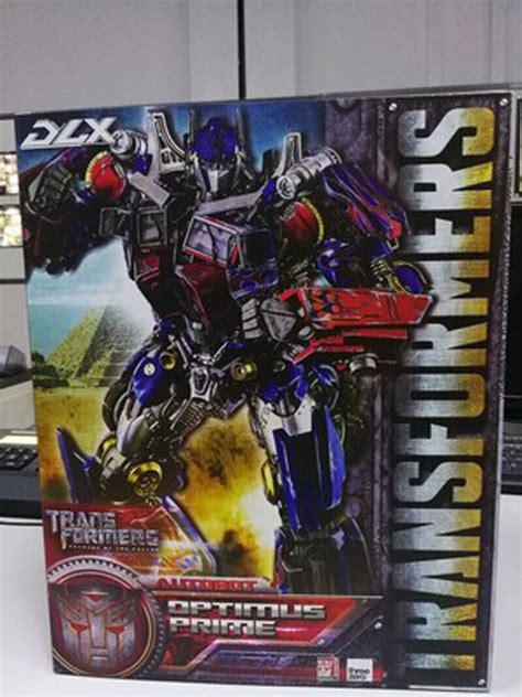 Transformers Revenge Of The Fallen Optimus Prime Et Jetfire Combinés