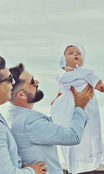 Partido de Meloni é condenado a indenizar casal gay em R mil