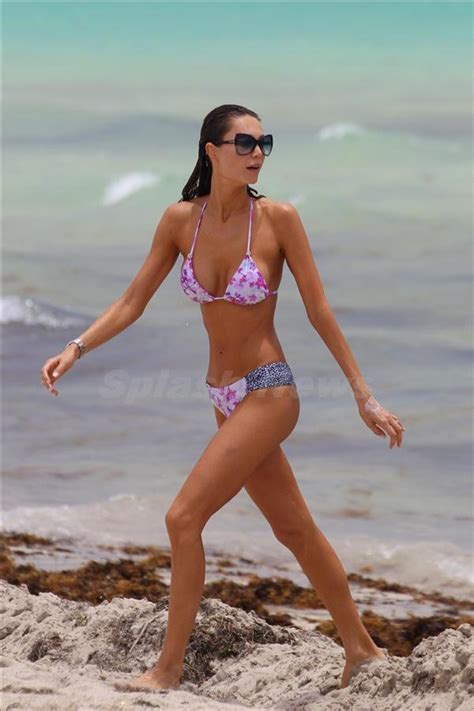 Julia Bikini Drunkenstepfather