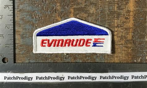 Vintage Evinrude Boats Racing Fishing Waterskiing Outboard Motors