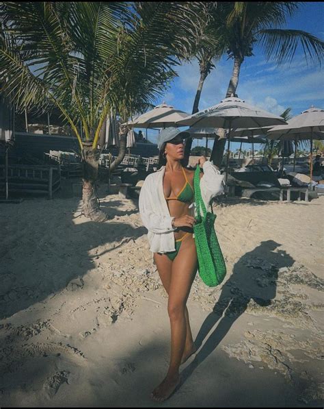 Marwa Bikini R Starfrancaise