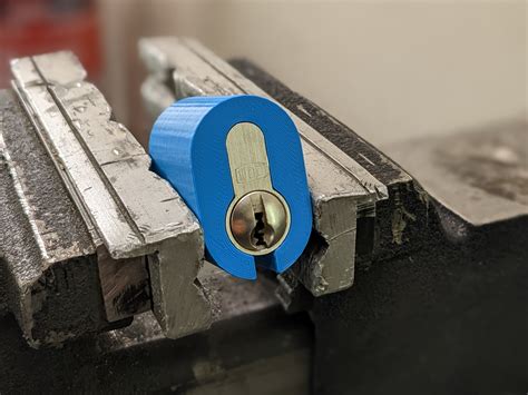 Lock Holder For Euro Cylinder Locks Handheld And Vise By Effae