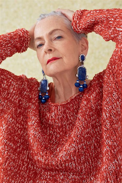 Vozwoman Lyn Slater Voz Apparel
