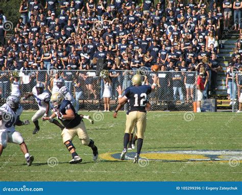 Davis, CA - October 15, 2006: UC Davis Aggies Vs Central Arkansas Bears
