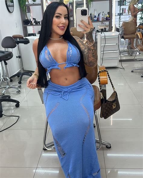 𝐁𝐑𝐄𝐍𝐀 𝐁𝐀𝐑𝐁𝐎𝐒𝐀 (@brenabarbosac) • Instagram photos and videos