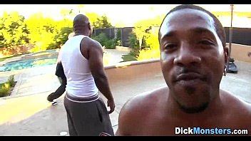 Varilla Negra Gruesa Para Una Chica 02 XVIDEOS