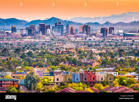 Phoenix arizona skyline night hi-res stock photography and images - Alamy
