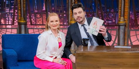 A Sex Loga C Tia Damasceno D Um Show No The Noite De Danilo Gentili Tv Foco