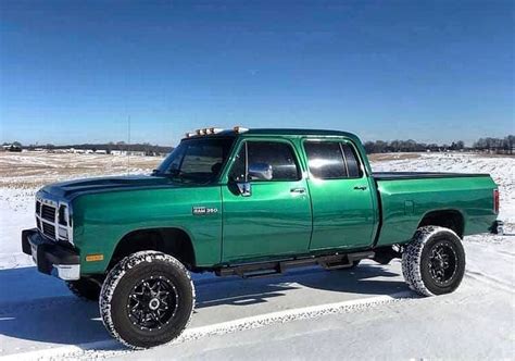 Crew Cab First Gen Dodge Ram 4x4 Dodge Trucks Classic Cars Chevy Trucks