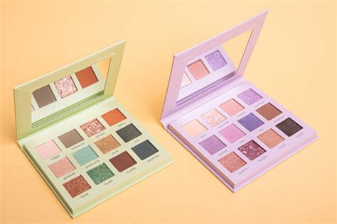 Палетки теней Divage и крем Wellbee: отзывы на новинки | Beauty Insider