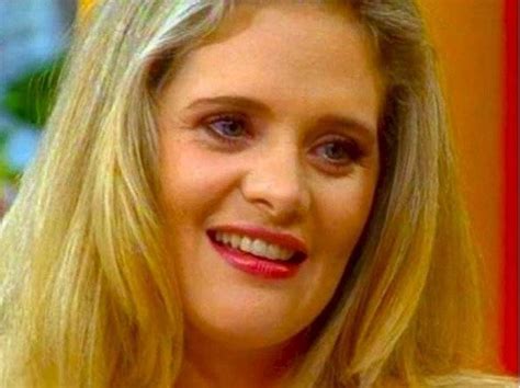 Erika Buenfil Contesta Con Grosería A Críticas De Pepillo Origel Por Tiktok