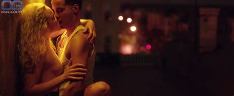 Morgan Saylor Nude Pictures Photos Playboy Naked Topless Fappening