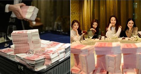 Bạn biết tiền thưởng Tết của các hot girl chuyên live stream trên mạng xã hội Trung Quốc là bao