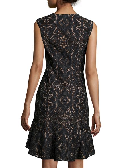 Bcbgmaxazria Chrystal Sleeveless Damask Lace Cocktail Dress In Black Lyst