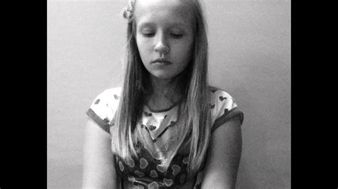 Красивое чтение стиха/Я убит подо Ржевом... - YouTube