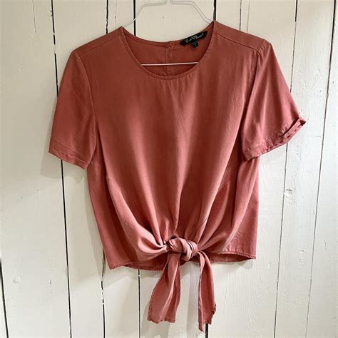 Women S Pink Blouse Depop