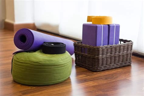 Wellness World: Yoga for Everyone: A Beginner's Guide