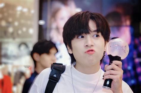 Pon Thanapon In Actors Pit Babe Gmm