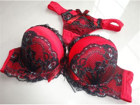 Conseils Cl S Pour Choisir La Bonne Lingerie Femmemag