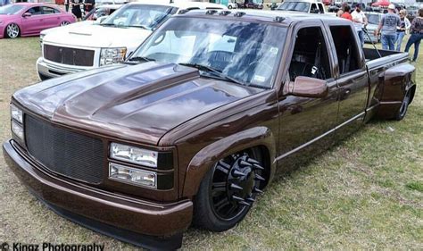 GMC crew cab dually.. | Gmc trucks, Chevy trucks, Lowrider trucks