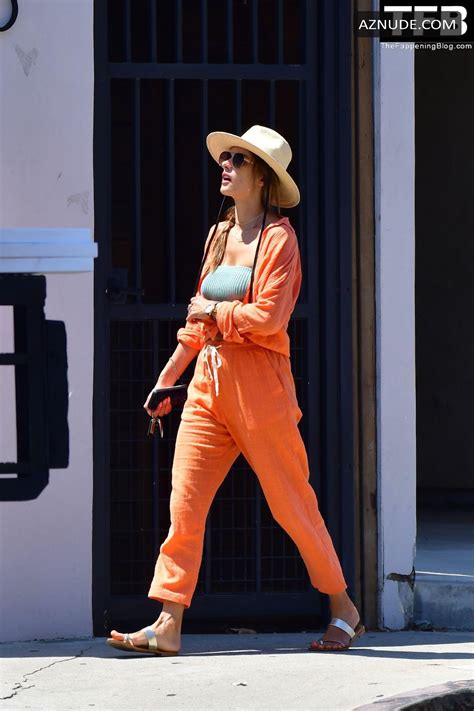 Alessandra Ambrosio Sexy Seen Showcasing Her Hot Tits And Stylish Figure In Malibu Aznude